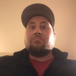 Meet your Posher, Raymond